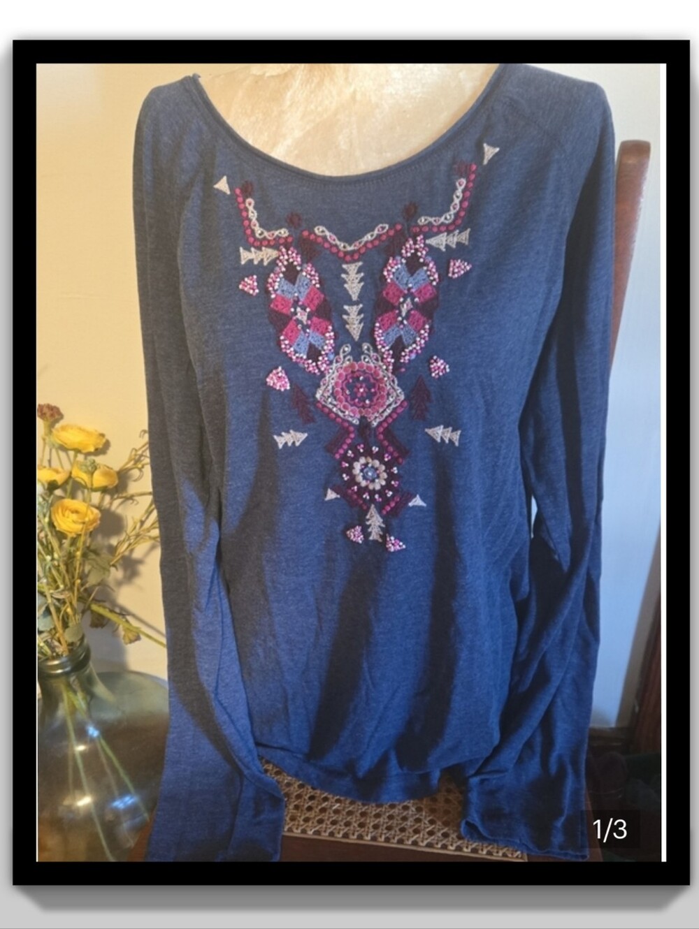 Embroidered Navy Long-Sleeve Women's Tee with Pink Accent Size Xl